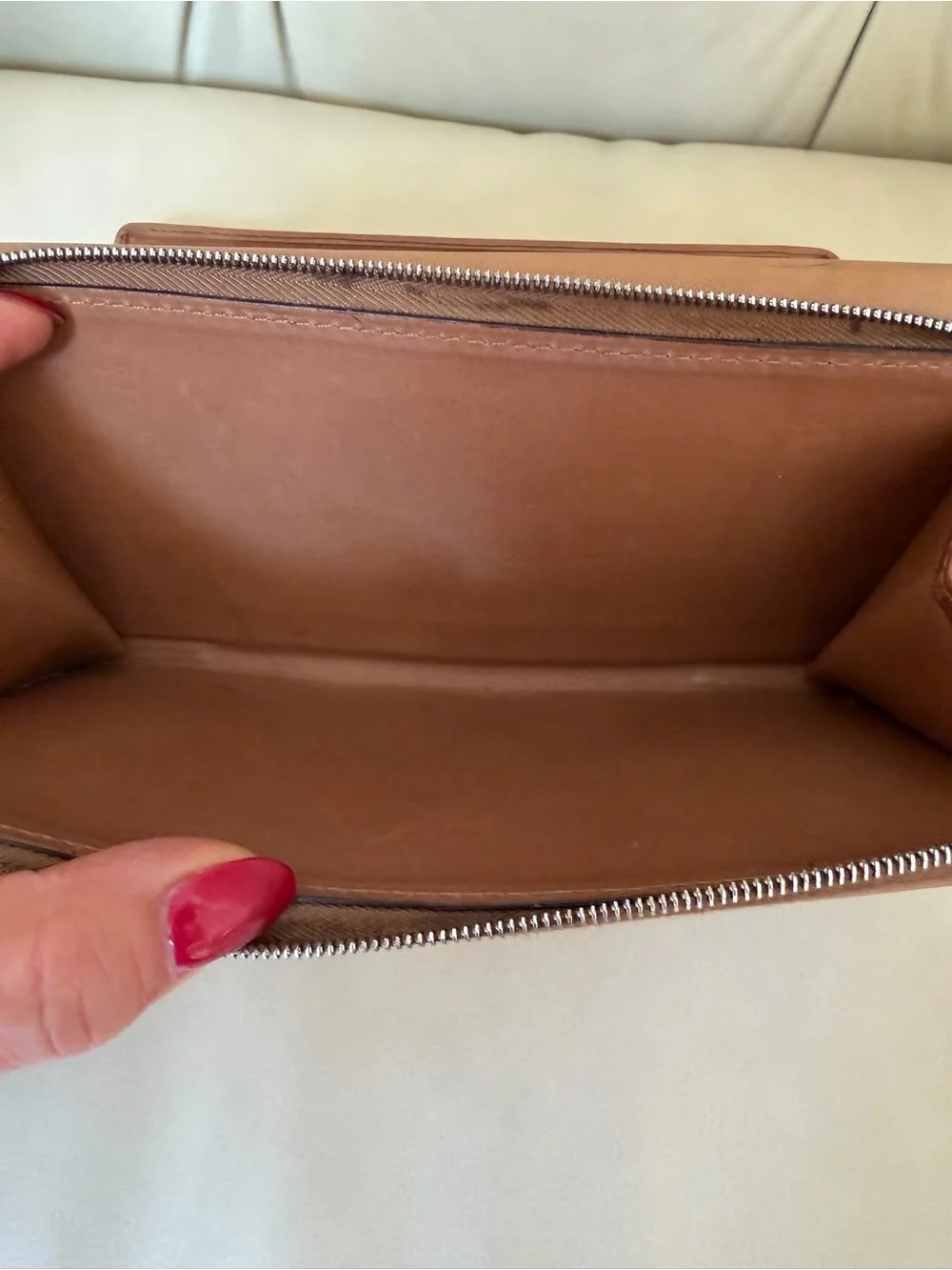 Vintage Coach Tan Camel Leather Trifold Wallet Zip With Original Coach Cards
